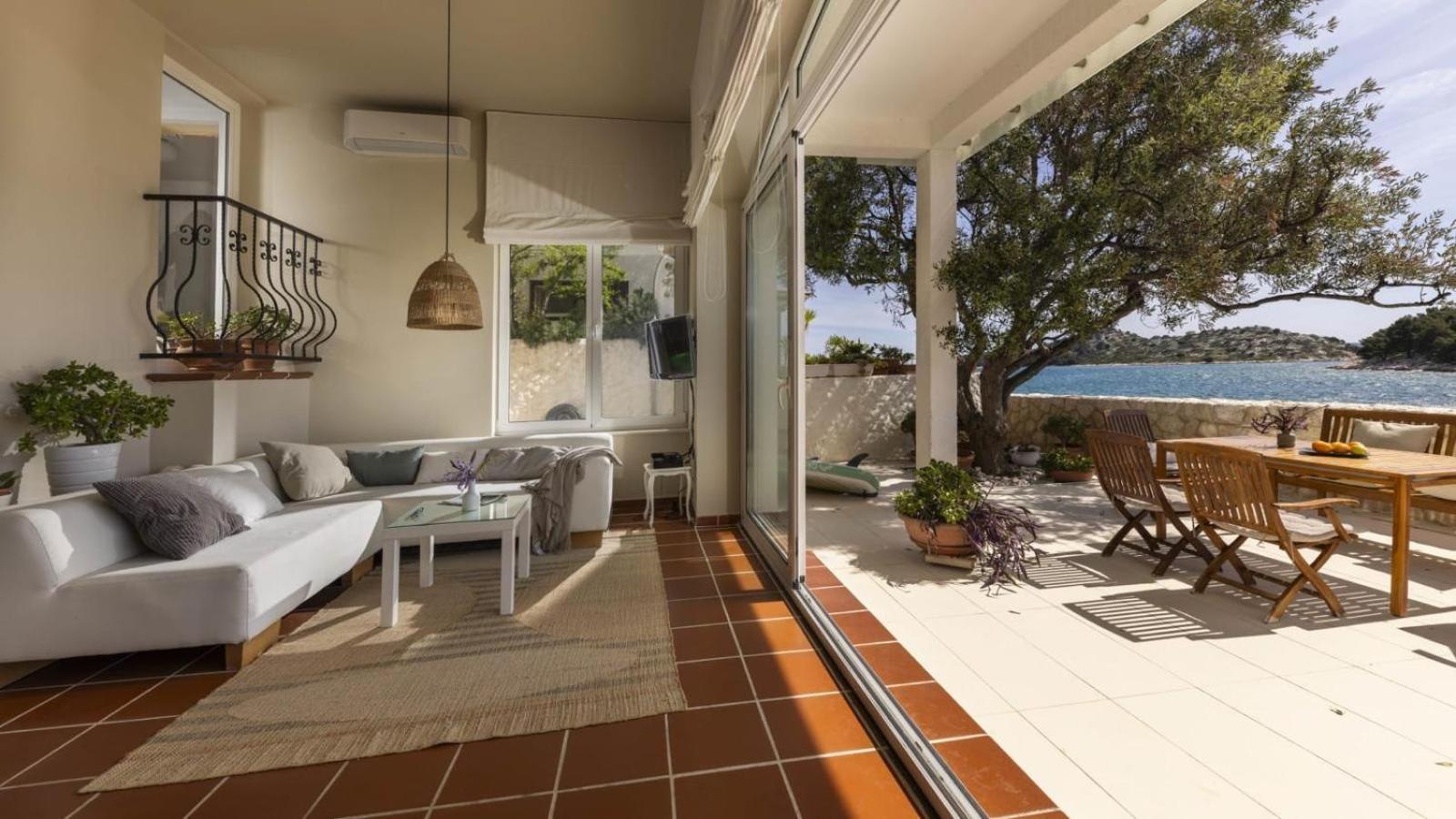Casa Mano Tribunj With Beach Ngoại thất bức ảnh